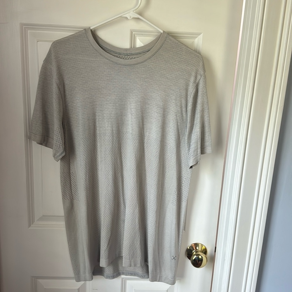 Lulu Lemon athletic tee